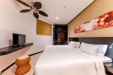 Crystals Beach Resort Belle Mare - 19