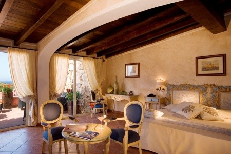 Colonna Resort - 36