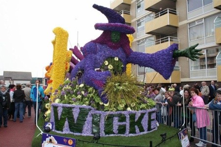 Jarní květinové korzo III - 1