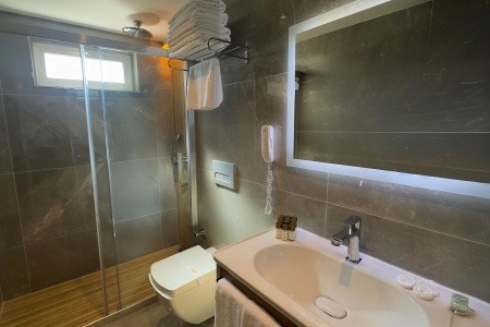 Turecko Istanbul Zürich 5 dňový pobyt Raňajky Letecky Letisko: Praha January 2026 ( 2/01/26- 6/01/26)