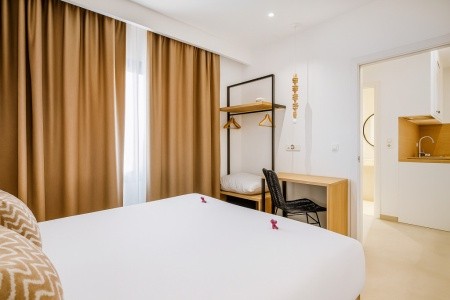 Arena Castillo Apartments - 9