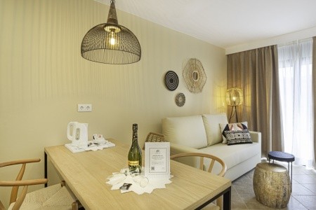 Arena Castillo Apartments - 13