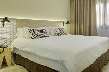 Arena Castillo Apartments - 16