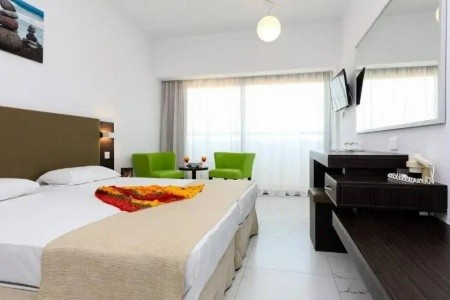 Cyprus Ayia Napa Christofinia 12 dňový pobyt Raňajky Letecky Letisko: Praha May 2026 (22/05/26- 2/06/26)