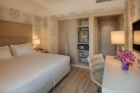 Taliansko Florencia Nh Firenze 7 dňový pobyt Raňajky Vlastná February 2026 (16/02/26-22/02/26)