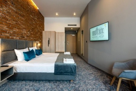 Poľsko Dolní Slezsko Korona Wrocław 6 dňový pobyt Raňajky Vlastná July 2026 (16/07/26-21/07/26)