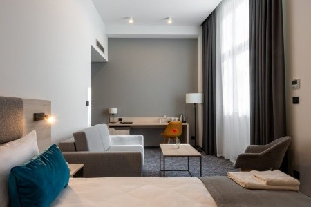 Poľsko Dolní Slezsko Korona Wrocław 6 dňový pobyt Raňajky Vlastná July 2026 (16/07/26-21/07/26)