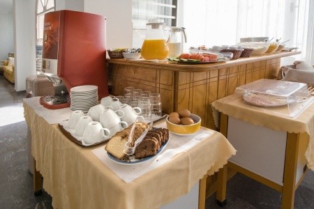 Kamari Blu Boutique - 9