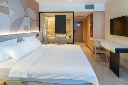 Zenith (Ex.marlin Beach) - 6