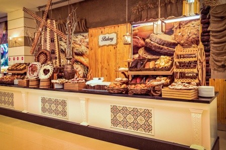 Crystal Prestige Elite (Ex. Le Chateau De Prestige) - 18