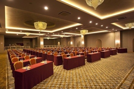 Royal Holiday Palace - 15