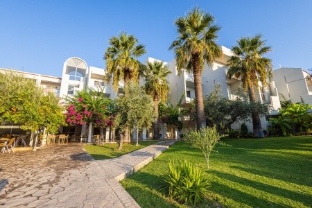 Marianna Palace - 16