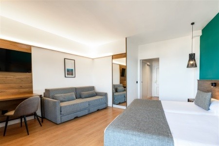 Fergus Puerto De La Cruz (Ex. Smy) - 34