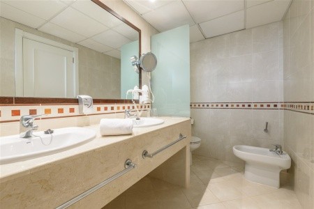 Fergus Puerto De La Cruz (Ex. Smy) - 44