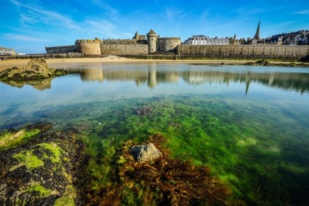 FRANCIE – KOUZELNÁ A TAJEMNÁ BRETAŇ Snídaně