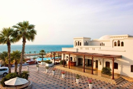 The Cove Rotana Resort - 9
