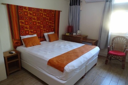 Maurícius Trou aux Biches La Tonnelle 11 dňový pobyt Polpenzia Letecky Letisko: Praha March 2026 ( 2/03/26-12/03/26)