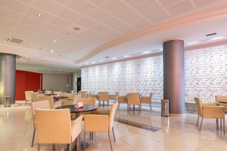 Taliansko Lago di Garda Parc (Peschiera Del Garda) 15 dňový pobyt Polpenzia Vlastná May 2026 (17/05/26-31/05/26)