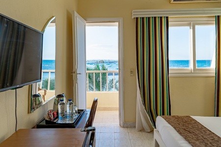 Empire Beach Resort (Ex. Triton Empire Beach Resort) - 40