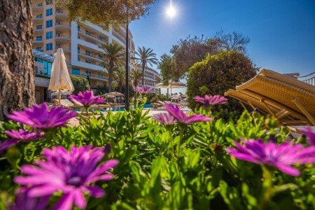 Malta Mellieha Radisson Blu Resort & Spa, Malta Golden Sands 7 dňový pobyt Polpenzia Letecky Letisko: Viedeň March 2026 (12/03/26-18/03/26)