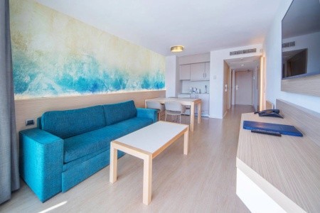 Španielsko Mallorca Aparthotel Fontanellas Playa 5 dňový pobyt Raňajky Letecky Letisko: Viedeň April 2026 ( 7/04/26-11/04/26)