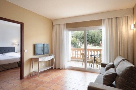 Španielsko Mallorca La Pergola Aparthotel (Port De Andratx) 4 dňový pobyt Raňajky Letecky Letisko: Viedeň December 2025 (20/12/25-23/12/25)