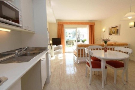 Španielsko Mallorca La Pergola Aparthotel (Port De Andratx) 4 dňový pobyt Raňajky Letecky Letisko: Viedeň December 2025 (20/12/25-23/12/25)