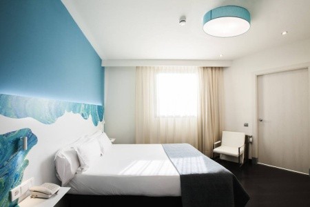 Španielsko Barcelona Silken Concordia 4 dňový pobyt Raňajky Letecky Letisko: Praha February 2026 (24/02/26-27/02/26)