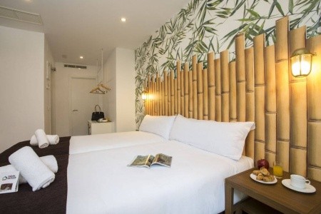 Španielsko Costa Del Sol Casual Málaga Del Mar 6 dňový pobyt Raňajky Letecky Letisko: Praha December 2025 (12/12/25-17/12/25)