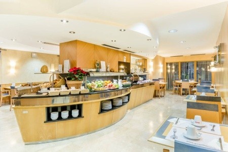 Španielsko Barcelona Del Mar 8 dňový pobyt Raňajky Letecky Letisko: Bratislava June 2026 (30/06/26- 7/07/26)