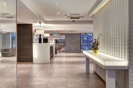 Malta, Bugibba a Qawra, Pebbles Resort (St. Paul's Bay), za <span>7.240</span> Kč