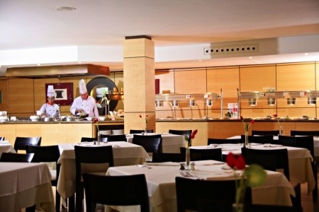 Španielsko Mallorca Zafiro Cala Mesquida 4 dňový pobyt Polpenzia Letecky Letisko: Bratislava June 2026 (10/06/26-13/06/26)