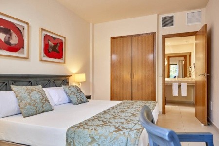 Španielsko Mallorca Zafiro Cala Mesquida 4 dňový pobyt Polpenzia Letecky Letisko: Bratislava June 2026 (10/06/26-13/06/26)