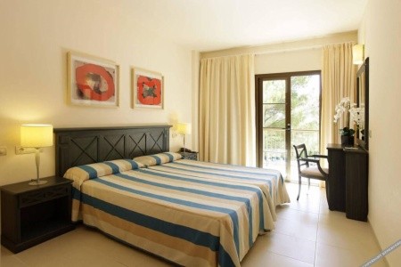 Španielsko Mallorca Zafiro Cala Mesquida 4 dňový pobyt Polpenzia Letecky Letisko: Bratislava June 2026 (10/06/26-13/06/26)