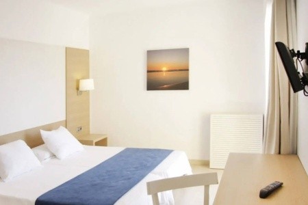 Španielsko Mallorca Morlans 8 dňový pobyt Raňajky Letecky Letisko: Viedeň April 2026 ( 4/04/26-11/04/26)