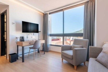 Kyrat Amarac Suites - 10