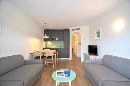 Španielsko Mallorca Vista Park 4 dňový pobyt Raňajky Letecky Letisko: Viedeň April 2026 (26/04/26-29/04/26)