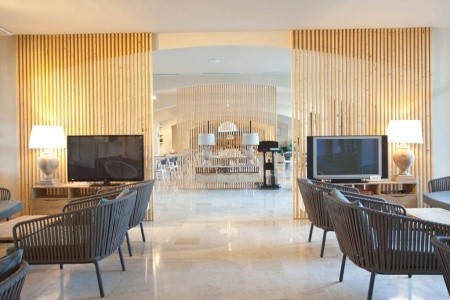 Španielsko Mallorca Bahía Pollensa Aparthotel 7 dňový pobyt Raňajky Letecky Letisko: Viedeň July 2026 (29/07/26- 4/08/26)