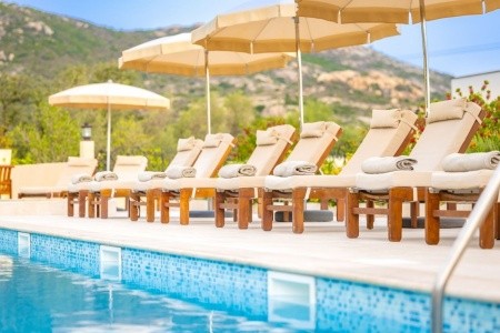 Francúzsko Korzika Corsica (Calvi) 8 dňový pobyt Raňajky Vlastná October 2026 ( 1/10/26- 8/10/26)