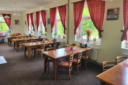 Penzion U Koupaliště (Tisá) - 12