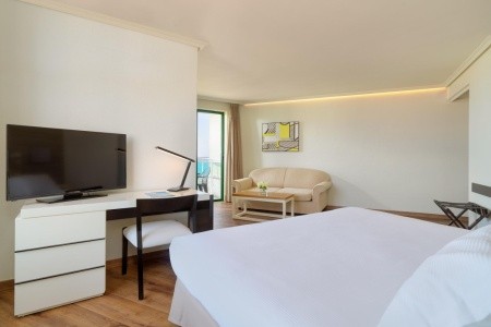 Kanárske ostrovy Tenerife H10 Tenerife Playa 6 dňový pobyt Polpenzia Letecky Letisko: Budapešť August 2026 (12/08/26-17/08/26)