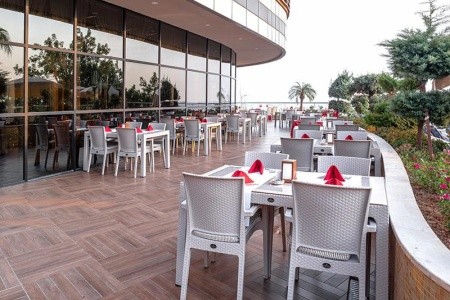 Michell Spa Beach Club - 15