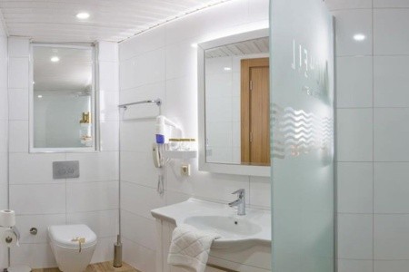 Michell Spa Beach Club - 30