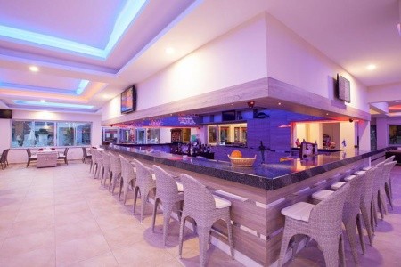 Catty Cats Garden - 23