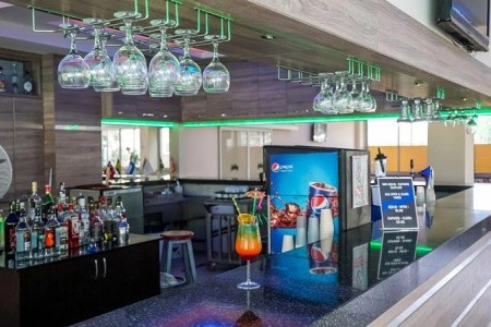 Catty Cats Garden - 27