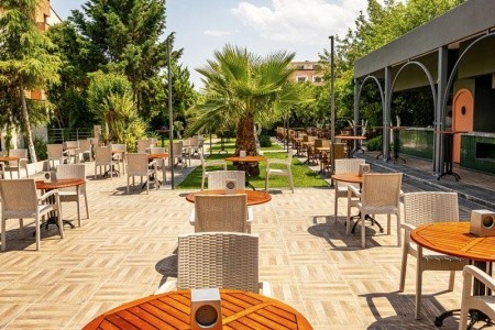 Dg Hotels Rose Resort - 13