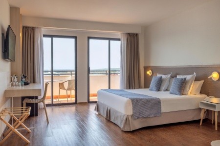 Španielsko Mallorca Alua Calas De Mallorca Resort 6 dňový pobyt All Inclusive Letecky Letisko: Praha September 2026 (29/09/26- 4/10/26)