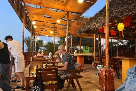 Double A Nungwi Beach Hotel - 20