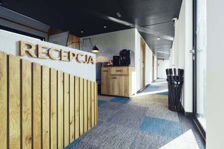 Poľsko Krakov New Port 9 dňový pobyt Raňajky Vlastná March 2027 (15/03/27-23/03/27)