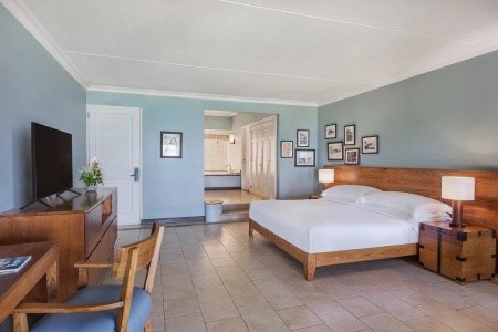 Outrigger Maurtius Beach Resort - 13